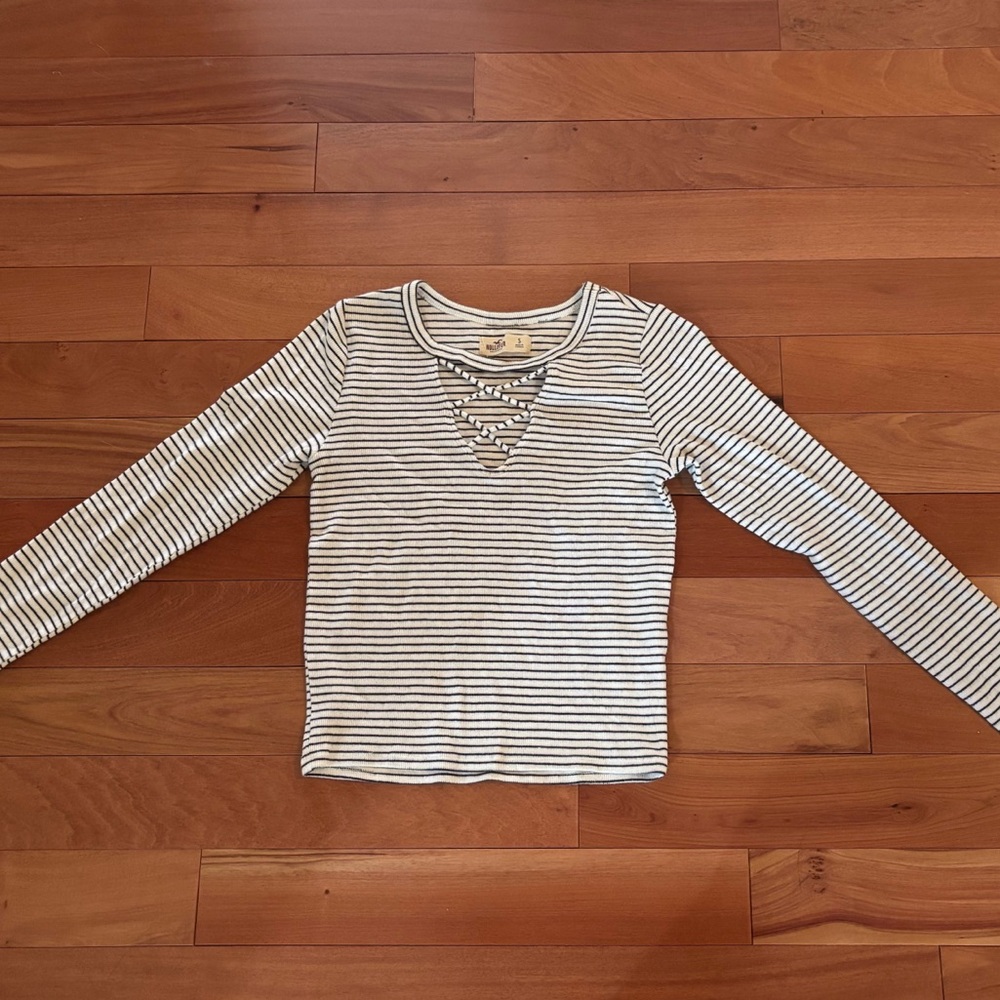 White Striped Knit Cutout Long Sleeve Hollister Tee